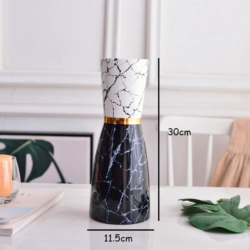 Vase Marbré et Or